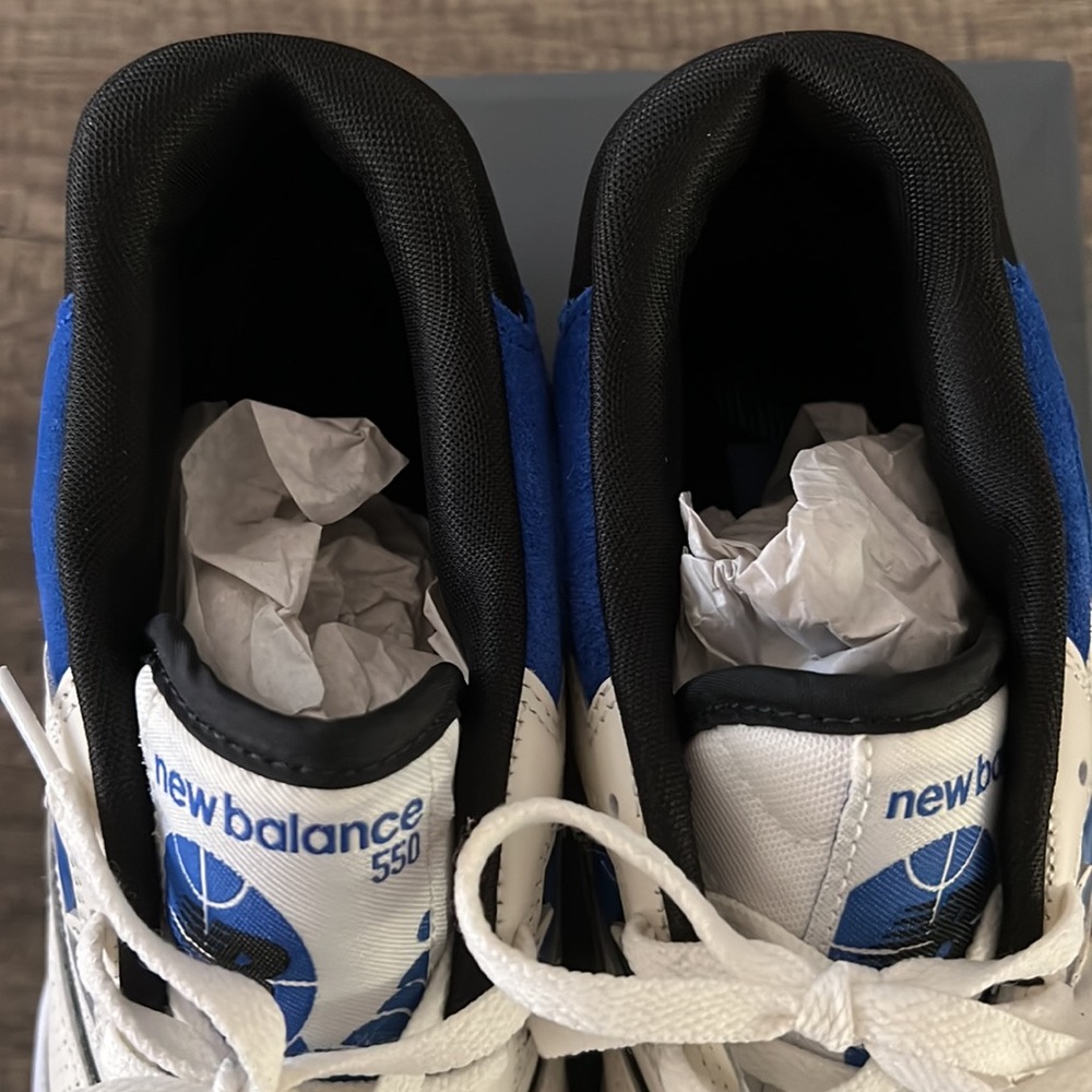 New Balance 550 Sea Salt Team Royal - Size M 9 - NWT - Picture 7 of 10